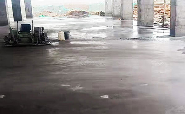 柯坪正确的地坪施工是耐磨地坪的效果保证